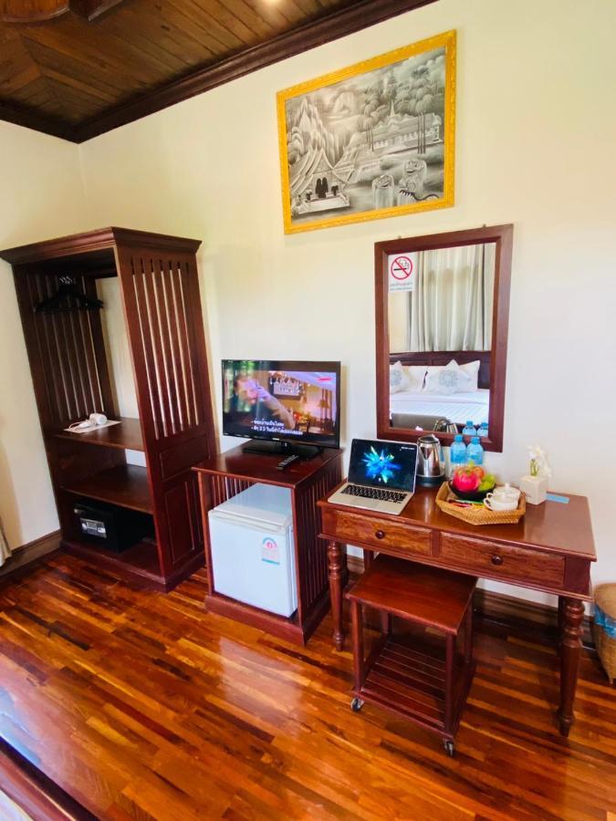 Luang Prabang Maison Vongprachan & Travel Hotel Екстериор снимка